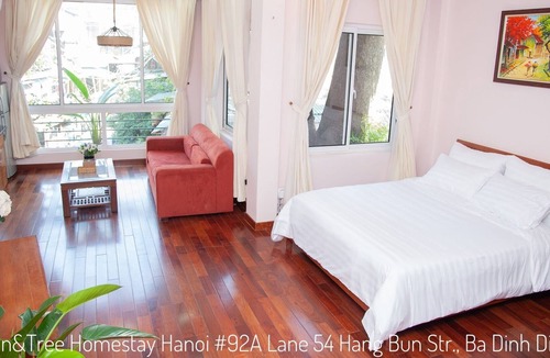 Ba Dinh House | Sun&Tree Homestay Hanoi, old quarter, cozy bedroom, bathroom with bathtube