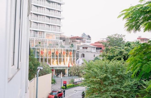 Thuy Khue Apartment | Sun Westlake View & Balcony Homestay
