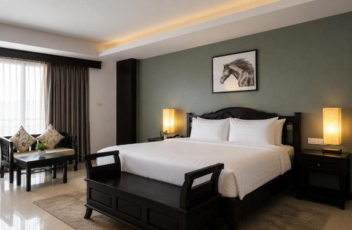 North Pattaya Hotel | Sunday Wongamat Privacy Pattaya