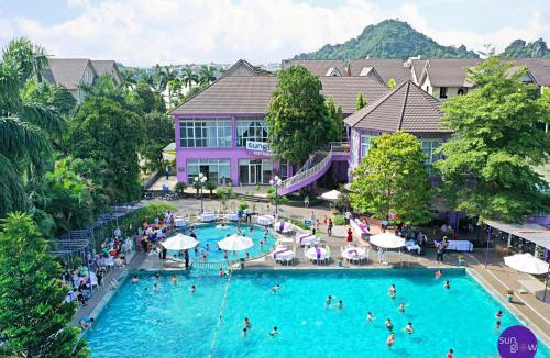 Quoc Oai Hotel | Sunglow Hotel