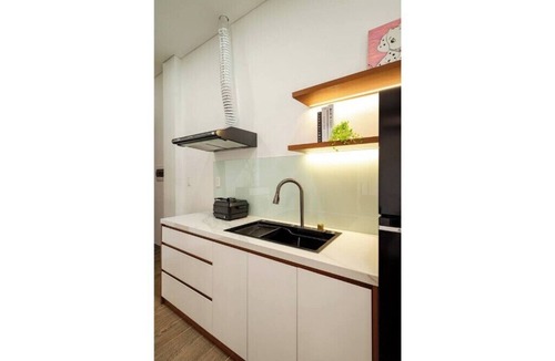 Da Kao Apartment | Sunny 1 BR with big windows #2
