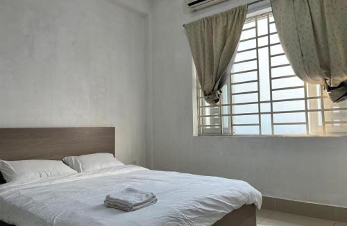 Tan Thuan Tay Apartment | Sunny Studio District 7 next to LotteMart