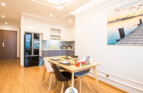 Ngoc Khanh Hotel | Sunny Vinhomes Metropolis Apartment