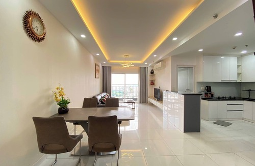 District 7 Apartment | SUNRISE CITY VIEW Residences