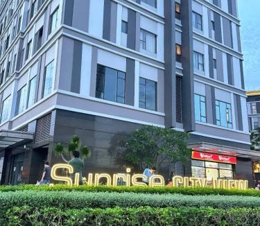 District 7 Apartment | Sunrise City View Apartments D7