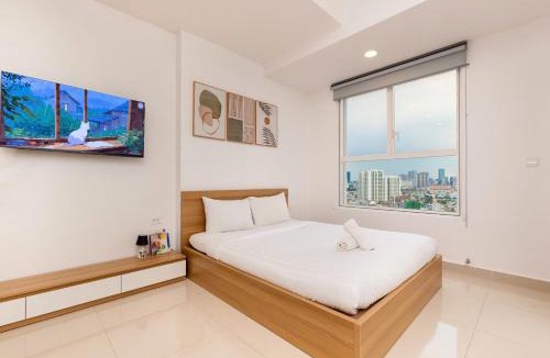 District 7 Apartment | Sunrise City View - Daylight Homestay