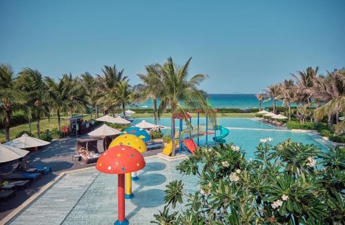 Cam Lam Villa | Sunrise Pool Villa Cam Ranh