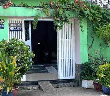 Hang Xanh House | Sunshine