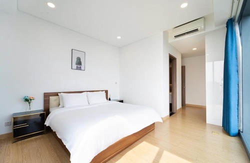 Hang Xanh Apartment | Sunwah Pearl Suites