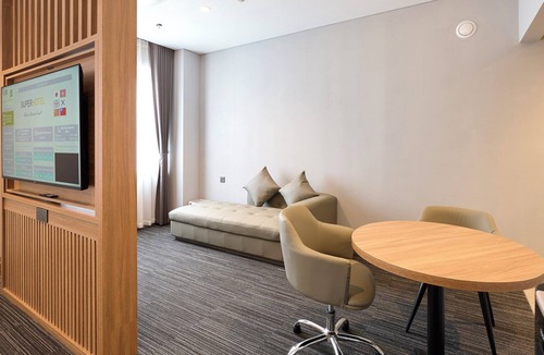 Dich Vong Hau Hotel | SUPER HOTEL HANOI