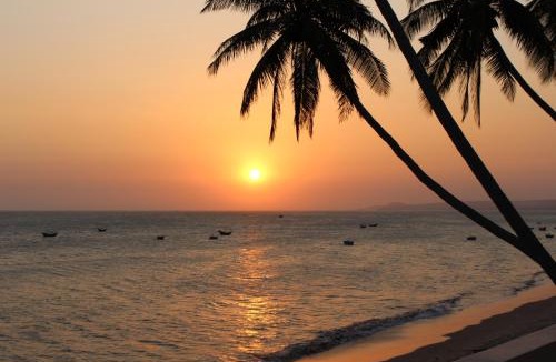 East Ham Tien Beach Resort | Surf4You Residence