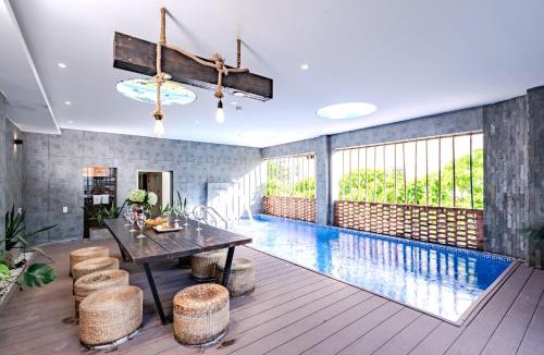 Tho Quang Beach Villa | Svy Ocean View Villa - Beachfront - Only 20m to the Beach