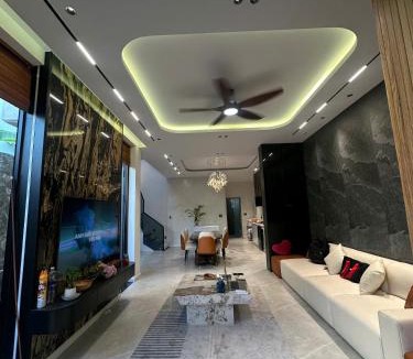 Lien Chieu Apartment | sweet home
