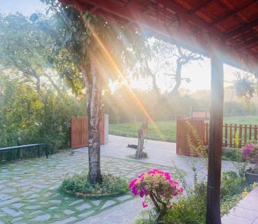 Quan Tom Hotel | Tổ Homestay