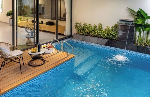Trang Tien Apartment | T Home Balcony