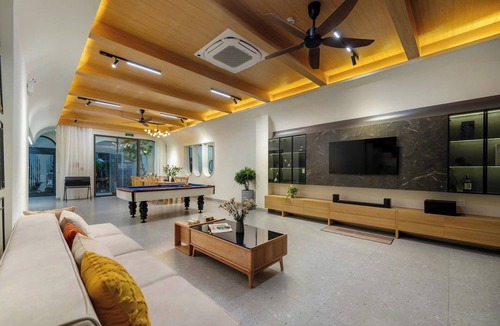 Trang Tien Apartment | T Home Balcony