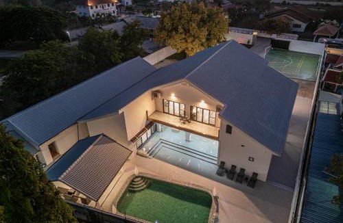 Huai Yai Villa | T M L-Grand Manor Pool villa-6 master bedrooms & 2 secondary bedrooms -Luxury KTV & Billiards - Private Party Paradise