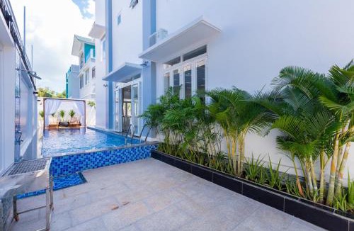 Vung Tau Villa | T-Maison Boutique Villa, with Pool, Karaoke, Billiards, near beach, Vung Tau
