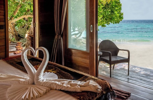 Satun Hotel | Ten Moons Lipe Resort