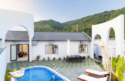 Tho Quang Beach Villa | Terra Calm Mountain View Private Pool Villa