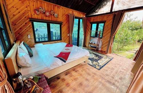 Sa Pa Bed & Breakfast | Thóc house