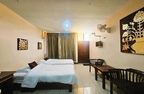 Hang Dong Hotel | Thai Gallery Baantawai