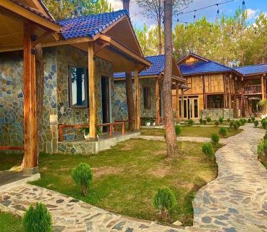 Than Uyen Hotel | Than Uyên Pineforest Homestay