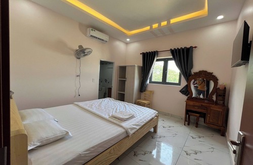 Bau Bang Hotel | Thanh Hang Hotel