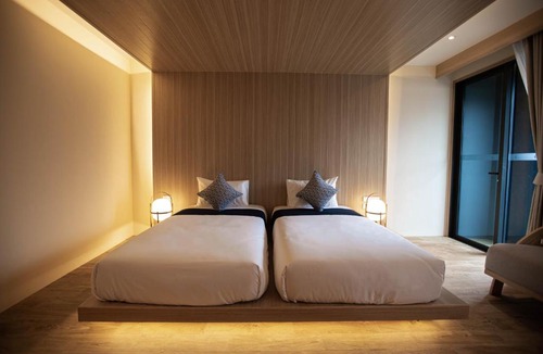 Phuket Hotel | The Arch Phuket Hotel