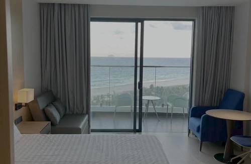 Khanh Hoa Apartment | The Arena Resort Beach Front View LightA-0441