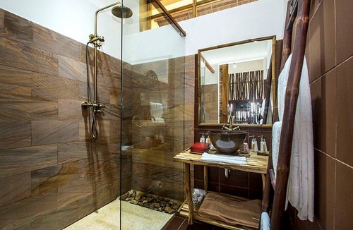 My Tho Cabin | The Island Lodge