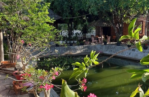East Ham Tien Beach House | The little garden homestay