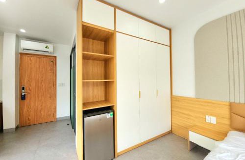 Hai Phong Apartment | The LuxHomes Royal Apartment 193 Văn Cao