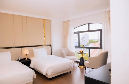 Nam Dinh Hotel | The Manor Hotel