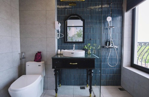 Hue City Centre Hotel | The Orchid Premium Hotel