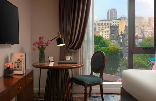 Hang Trong Hotel | The Oriental Jade Hotel