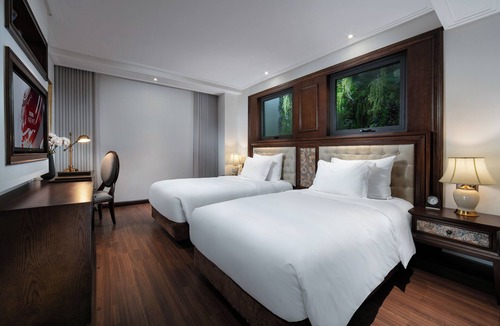 Truc Bach Hotel | The Q Hotel Hanoi