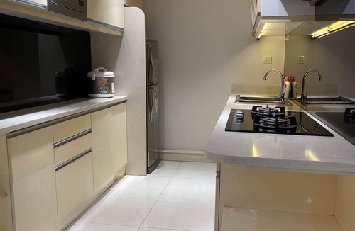 Bach Dang Riverside Apartment | The Rixx Luxury Apartment in the heart of Saigon , gym/pool/security/rooftop bar