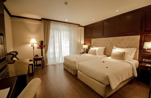 Hue City Centre Hotel | The Scarlett Boutique Hotel
