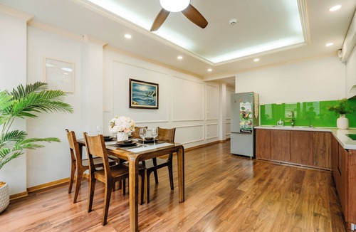 Cong Vi Apartment | The Setai Apartments Linh Lang by XÔI Residences