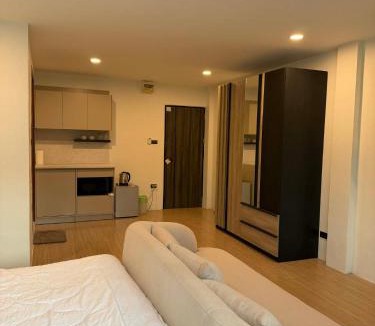 Kathu Apartment | The Sweet Escape