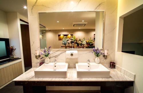 Downtown Hat Yai Hotel | The Three Hat Yai