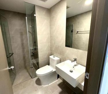 District 6 Apartment | The Western Capital 2PN
