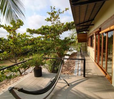 Ben Tre Apartment | The Zen - InnerZen Mekong Riverside homestay Ben Tre 1 bed for 1-2 persons, 2 beds for 3-4 persons