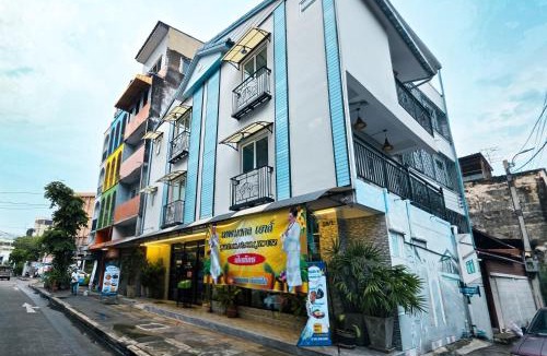 San Chao Pho Suea Hostel | Thepmongkol House