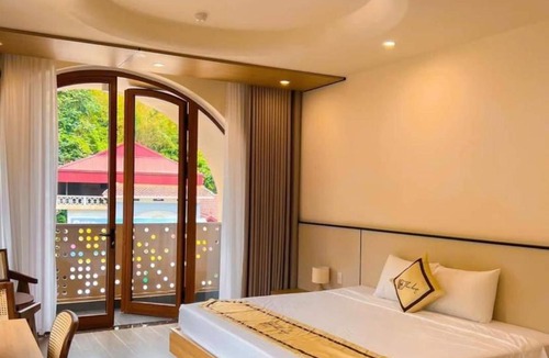 Moc Chau Hotel | TherHouse