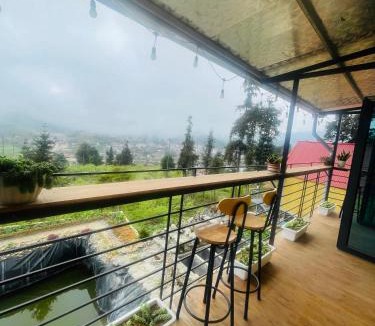Bac Ha House | Thu Mán đỏ Homestay - Happy Farm Bắc Hà
