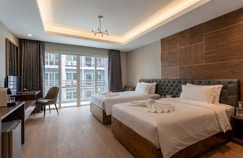 Bang Sao Thong Hotel | Tisha Hotel