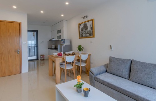 Quang An Apartment | Tom's house Tay Ho Apartment 2
