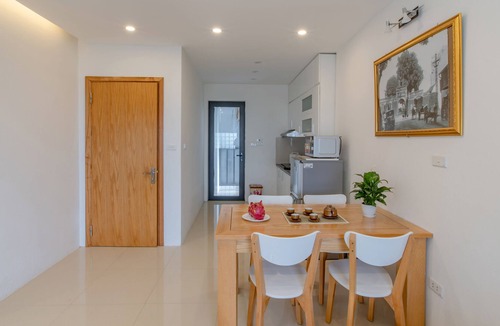 Quang An Apartment | Tom's house Tay Ho Apartment 2